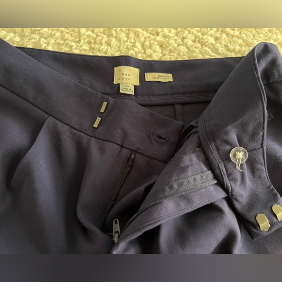 Navy Shorts - Picture 3 of 5